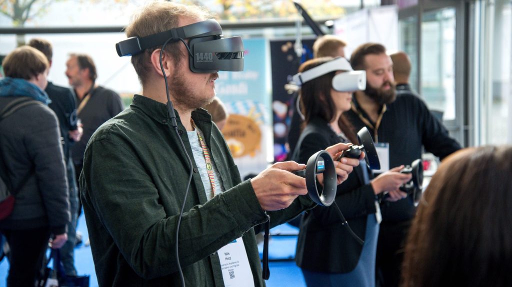 Gaming in VR